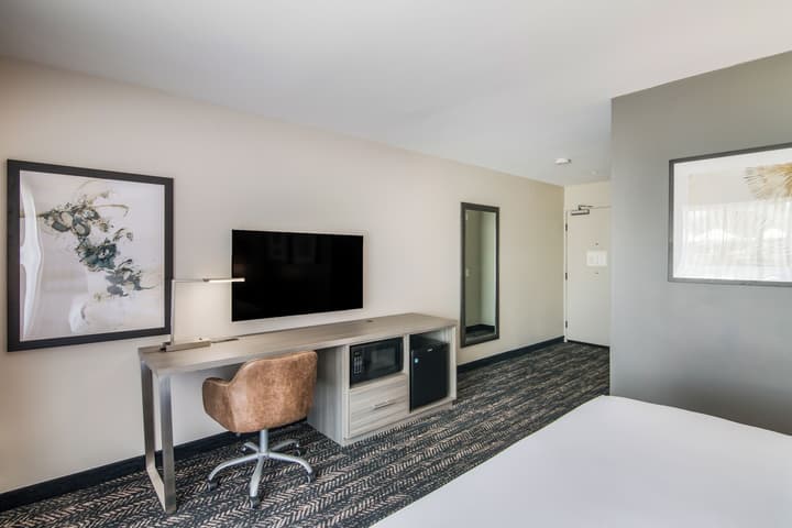 Hourglass Hotel, Trademark Collection by Wyndham