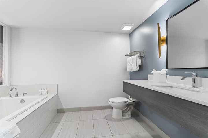 Hourglass Hotel, Trademark Collection by Wyndham