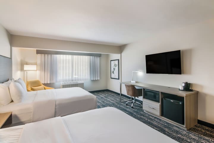 Hourglass Hotel, Trademark Collection by Wyndham