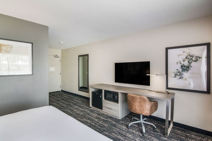 Hourglass Hotel, Trademark Collection by Wyndham