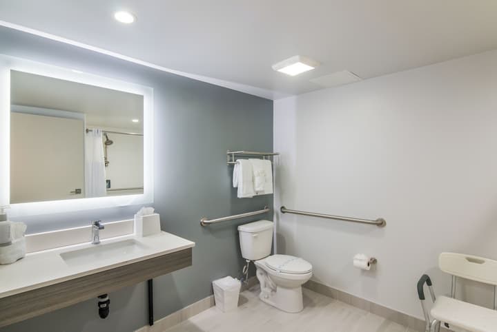 Hourglass Hotel, Trademark Collection by Wyndham