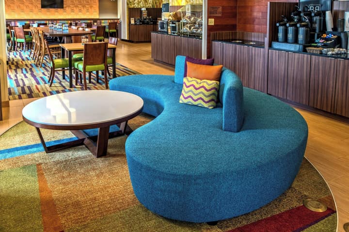 Fairfield Inn & Suites by Marriott Near Universal Orlando