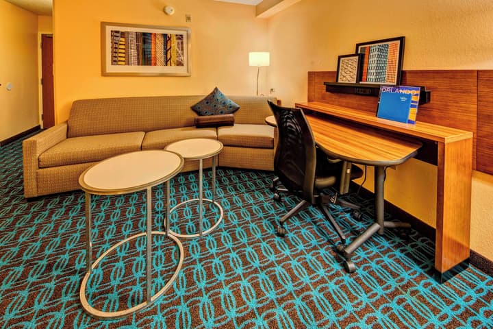 Fairfield Inn & Suites by Marriott Near Universal Orlando