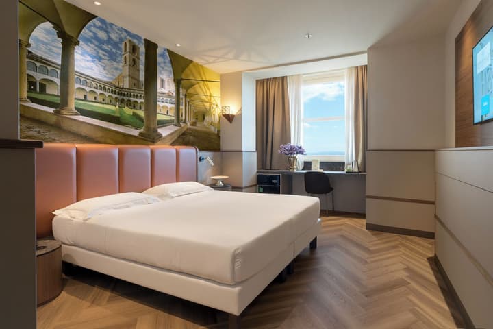 Hotel Sangallo Palace