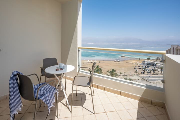 Leonardo Plaza Dead Sea