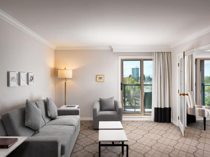 Hotel Grand Pacific