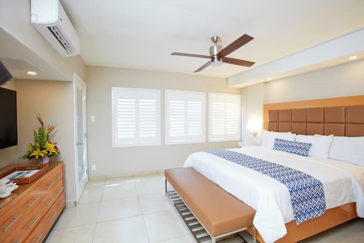 Divi Dutch Village Beach Resort