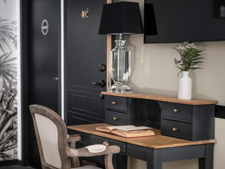 Maisons du Monde Hôtel & Suites - Marseille Vieux Port