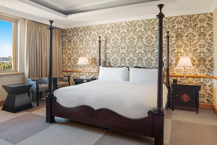 NH Johannesburg Sandton Hotel