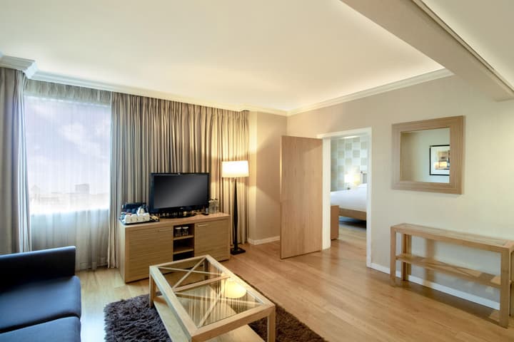 NH Johannesburg Sandton Hotel