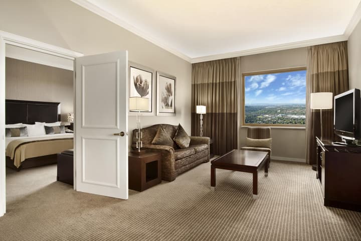 NH Johannesburg Sandton Hotel
