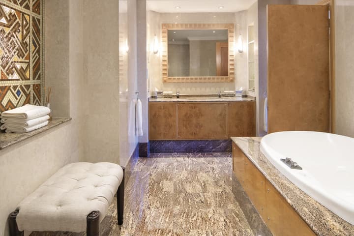NH Johannesburg Sandton Hotel