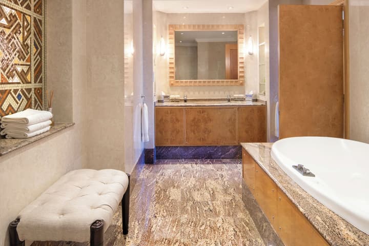 NH Johannesburg Sandton Hotel