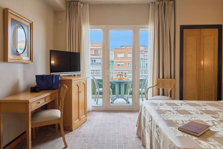 Hotel Macià Cóndor