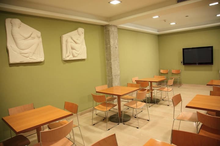 Hotel Cesaraugusta