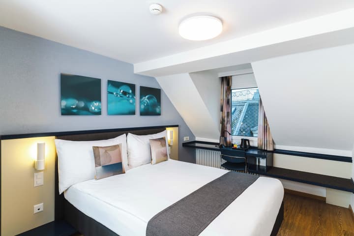 Bristol Hotel