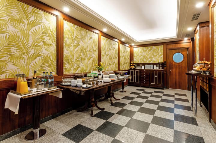 Hotel Metropole