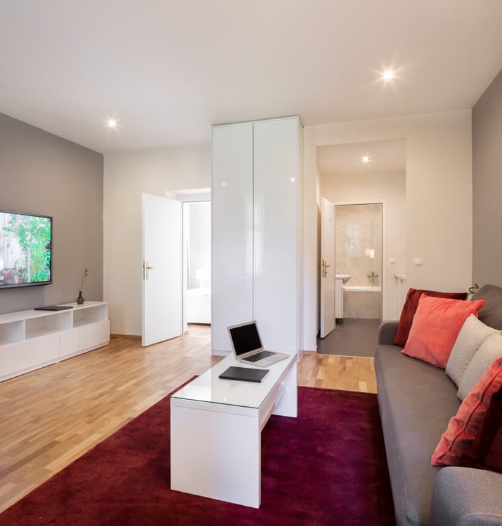 The Levante Rathaus Apartments
