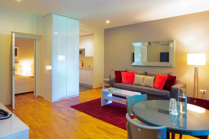 The Levante Rathaus Apartments