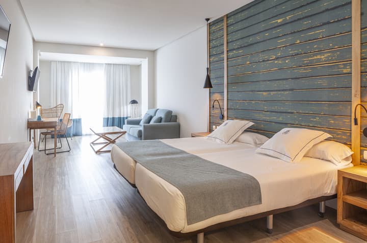 Playa De La Luz Hotel