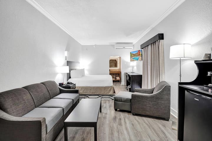 The Harrison Hotel Downtown Hollywood FL, an Ascend Collection Hotel