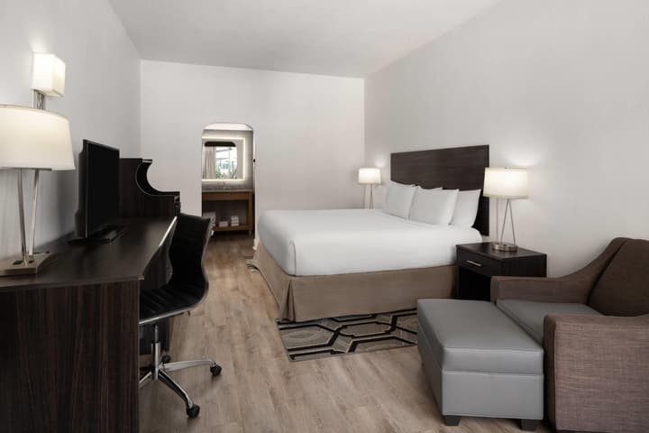 The Harrison Hotel Downtown Hollywood FL, an Ascend Collection Hotel