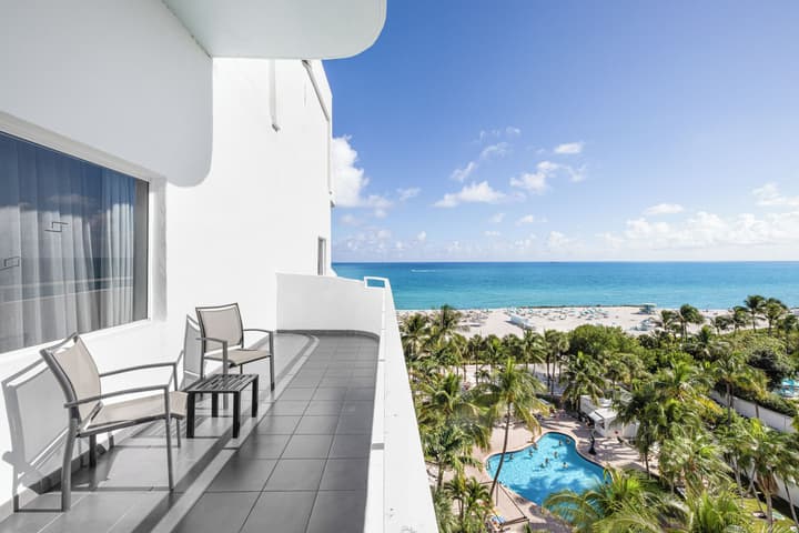 Hotel Riu Plaza Miami Beach