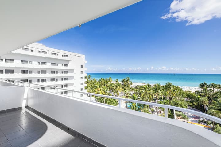 Hotel Riu Plaza Miami Beach