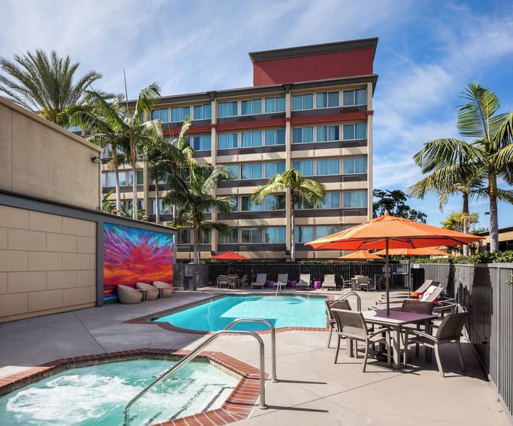 ALO Hotel by Ayres, Orange