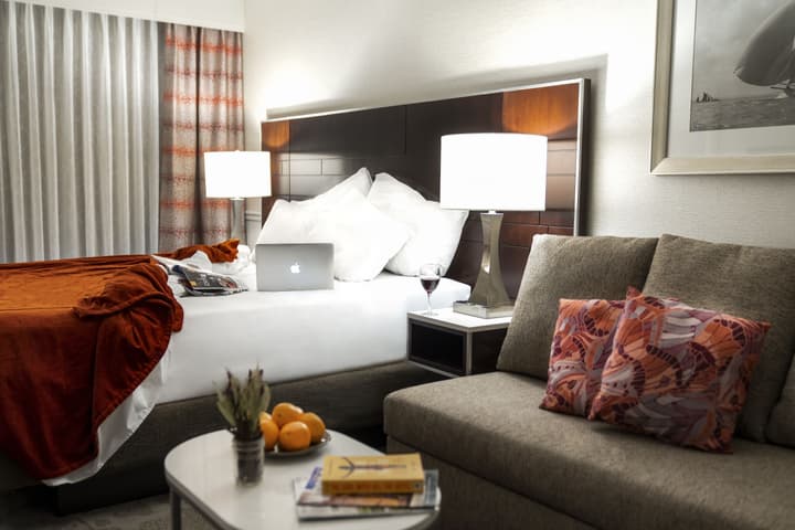 ALO Hotel by Ayres, Orange