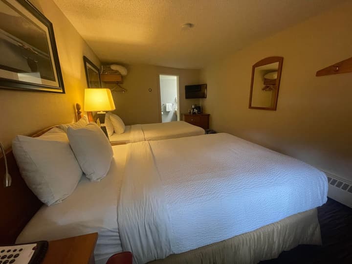 Lake Louise Inn