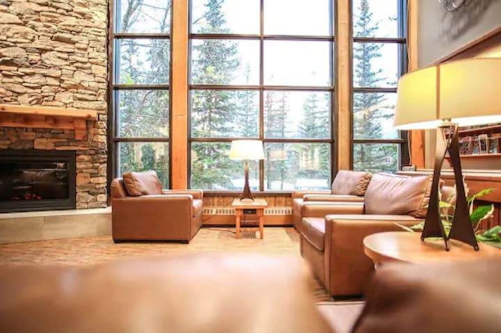 Lake Louise Inn
