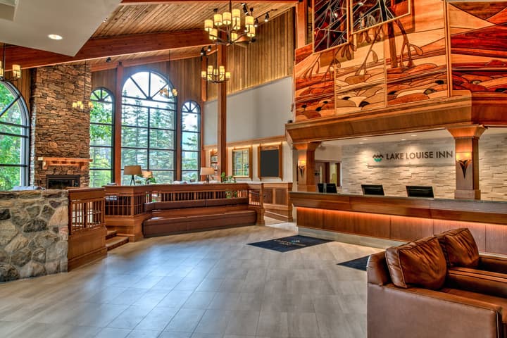 Lake Louise Inn