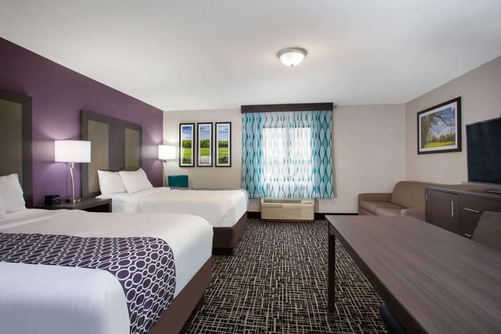 La Quinta Inn & Suites by Wyndham Roanoke Salem