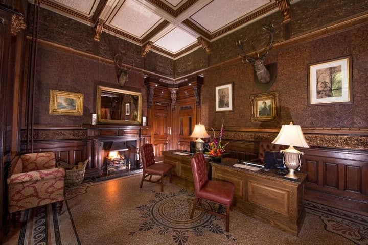 Macdonald Norwood Hall Hotel