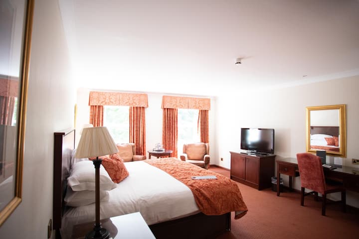 Macdonald Norwood Hall Hotel