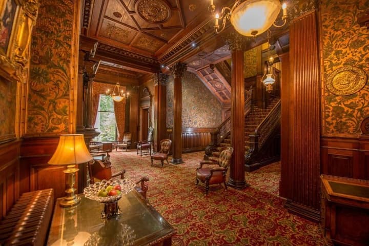 Macdonald Norwood Hall Hotel