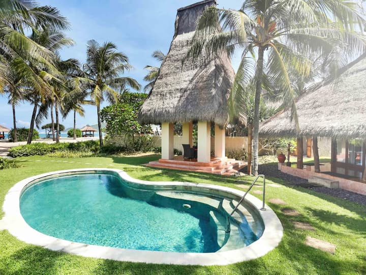 Novotel Lombok Resort and Villas