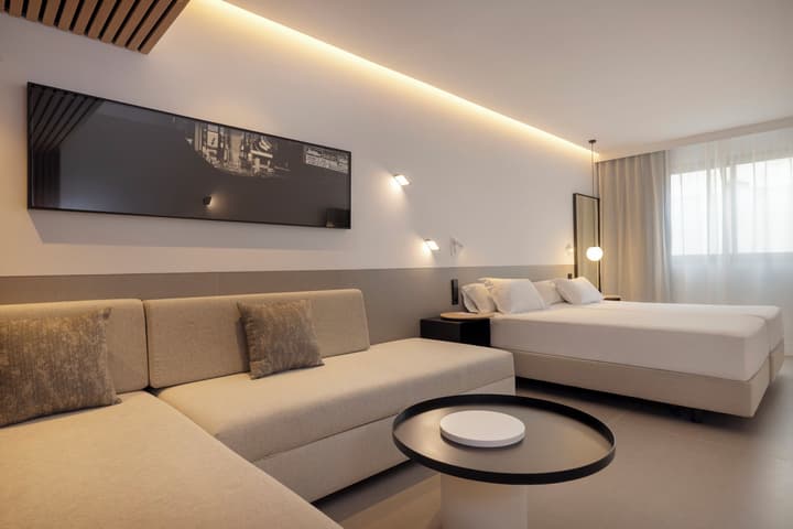 HM Jaime III Hotel