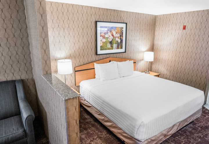 Crystal Inn Hotel & Suites West Valley City