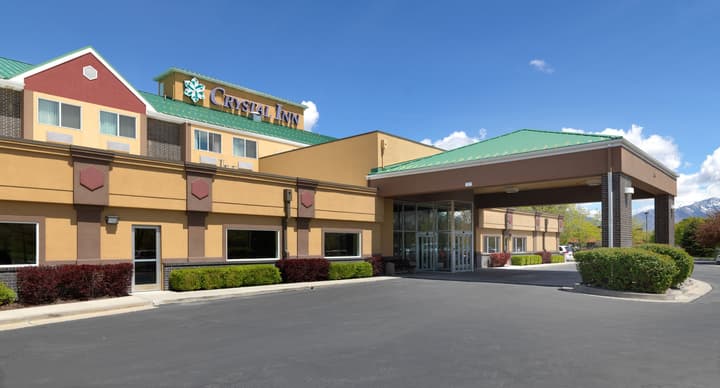 Crystal Inn Hotel & Suites West Valley City