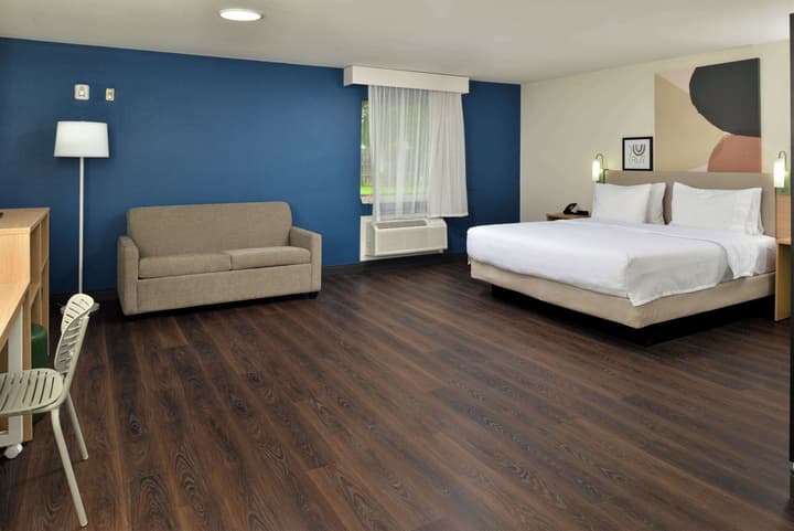 Spark by Hilton Dallas Medical District Love Field