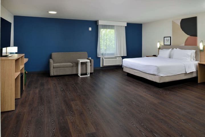 Spark by Hilton Dallas Medical District Love Field