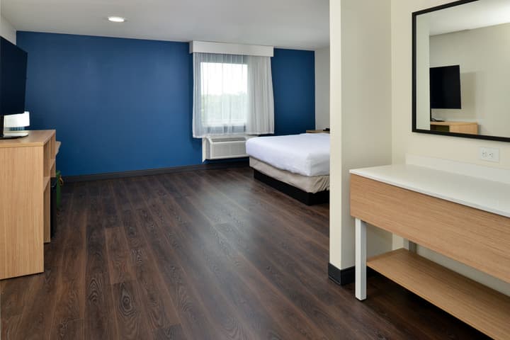 Spark by Hilton Dallas Medical District Love Field