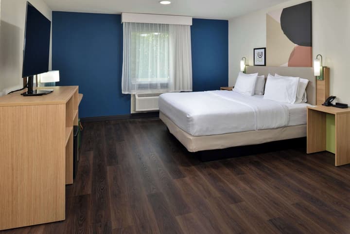 Spark by Hilton Dallas Medical District Love Field