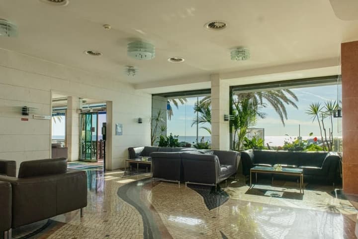 SANA Sesimbra Hotel