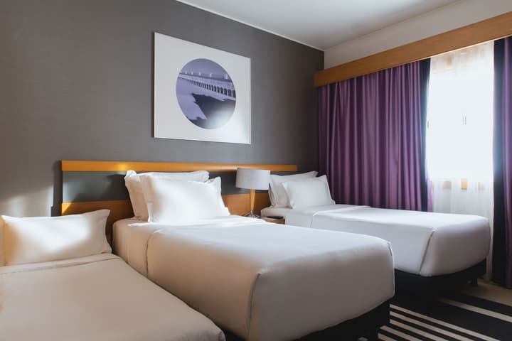 SANA Sesimbra Hotel
