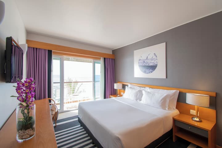 SANA Sesimbra Hotel