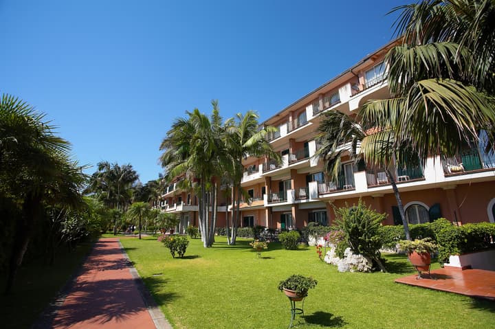 Hotel Caparena