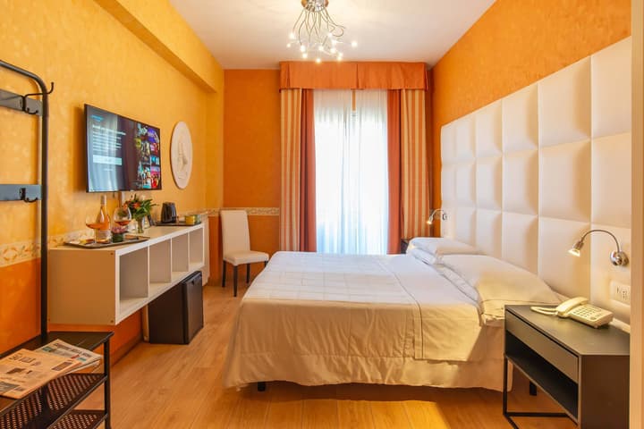Hotel Jane